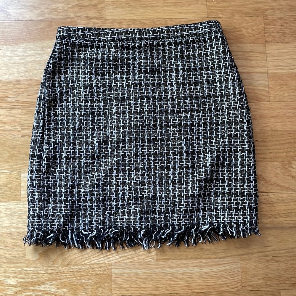 House of Harlow foil/black pencil skirt